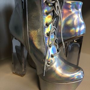Holographic platform Booties